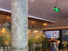 -八府香鸭·啫啫煲(华山路店)