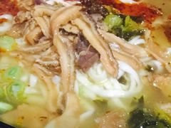 -花溪巷牛肉粉(泉城路店)