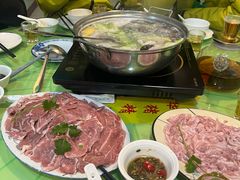 -华哥新鲜猪精品美食