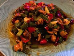 -爱啤精酿·民谣酒馆(滨江店)