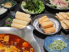 -湊湊火锅·茶憩(打浦桥日月光店)