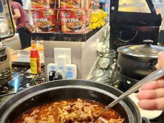-来龍儿鲜切牛肉自助老火锅