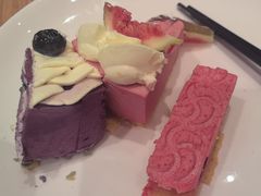 -怡咖啡海鲜自助餐厅(浦东香格里拉店)