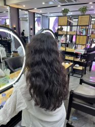 -藤野造型烫染·漂发