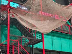 -极限PLAY运动娱乐新世界·团建派对表演休闲馆·室内高空游乐园
