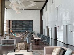 -深圳国际会展中心希尔顿酒店(前海华发冰雪世界店)