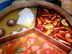-湊湊火锅·茶憩(上海合生汇店)