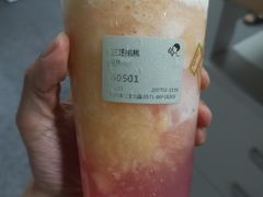 -喜茶(杭州滨江宝龙店)