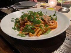 直通心粉配肉丸-Carbon莫卡哆·意大利复古集市餐厅(杭州大厦店)