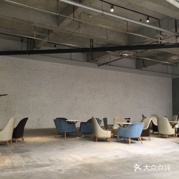 还不成熟 条件很好 外面很晕