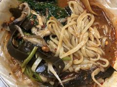 -老赵太太麻辣烫涮肚馆(大经路店)