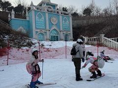-蓟洲国际滑雪场