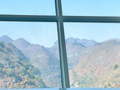 -百色大石围天坑群