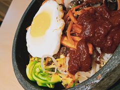 辣白菜五花肉石锅拌饭-正一味石锅拌饭(望京新世界店)