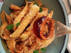 -渔语鱼酸菜鱼新川菜(来福士店)