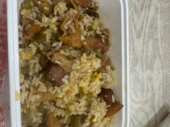 -老头爱马仕酸豇豆炒饭(丰富路店)