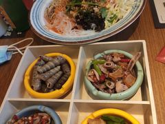 -喝丢一只鞋辣炒海鲜小烧烤(三八广场店)
