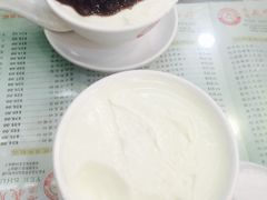 红豆双皮奶-义顺牛奶公司(庇利金街店)