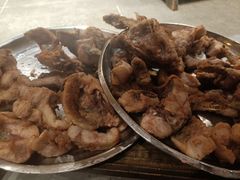 炸过的鱼摆摆-肖肖酸萝卜鱼火锅(总店)