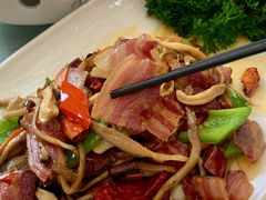-原林野山菌火锅·炒菌(关上野生菌一条街店)