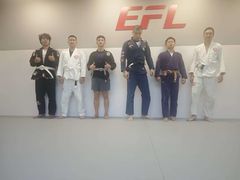 -EFL巴西柔术·综合格斗·泰拳·少儿体能训练(虹桥德必馆)