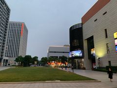 -浦江城市生活广场(江月路店)