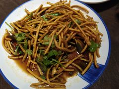 -刘胖子家常菜·蹄花焖藕(兴业店)