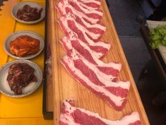 一米长盘牛五花-犟牛家·榴莲烤肉(五棵松店)