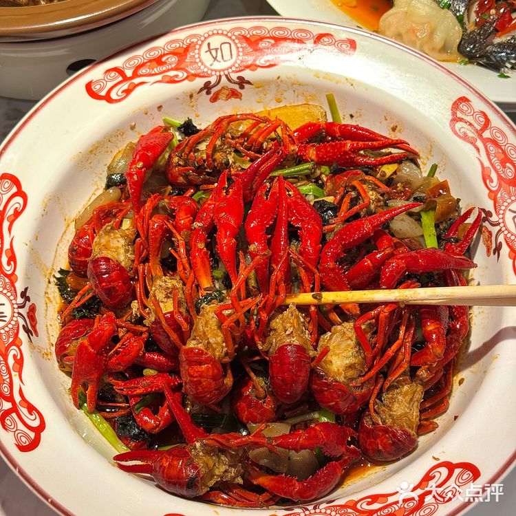 来郴州可以不喝茶颜。。但一定要去吃的!!