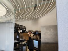 -喜茶(迪士尼小镇·平行宇宙店)