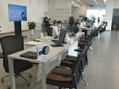 -南充通源宝马4S店(高坪店)