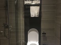 -迎商酒店(深圳罗湖火车站向西村地铁站店)