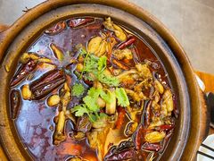 牛蛙砂锅（肥肠需另加）-马头巷·食景园(苏州总店)