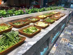 自助取餐区-火锅岛潮牌自助餐厅(天津天佑城店)