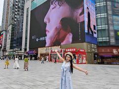 -观音桥步行街