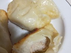 -黄阿姨锅贴大王(万航渡路店)