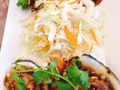 -两兄弟Song Pee Nong(2号店)