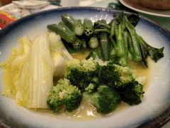 -五谷芳乳鸽王(海景店)