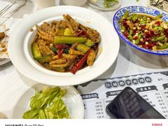 -江城燕子大排档(江汉路步行街店)