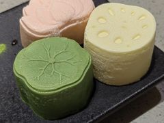 -海底捞火锅(百盛步行街广场店)