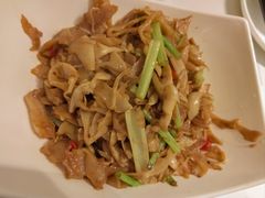 -刘胖子家常菜·蹄花焖藕(中南店)