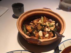 -八府香鸭·啫啫煲(华山路店)