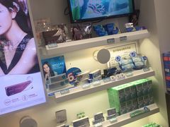 -茂昌眼镜(南京西路店)