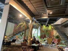 大堂-J Create城市露营咖啡·简餐·宠物(上海动物园店)