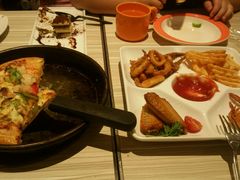 -必胜客(武汉欢乐谷店)