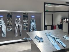 -ZARA(青岛万象城店)