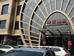 -郑庄脂渣海鲜楼(九水路店)