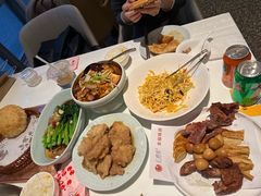 -红樱桃·欢乐餐厅(太原里店)