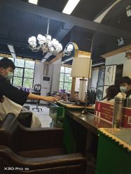 -沐染造型专业烫发染发