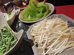 -蜀辣居鲜货老火锅(双流万达店)